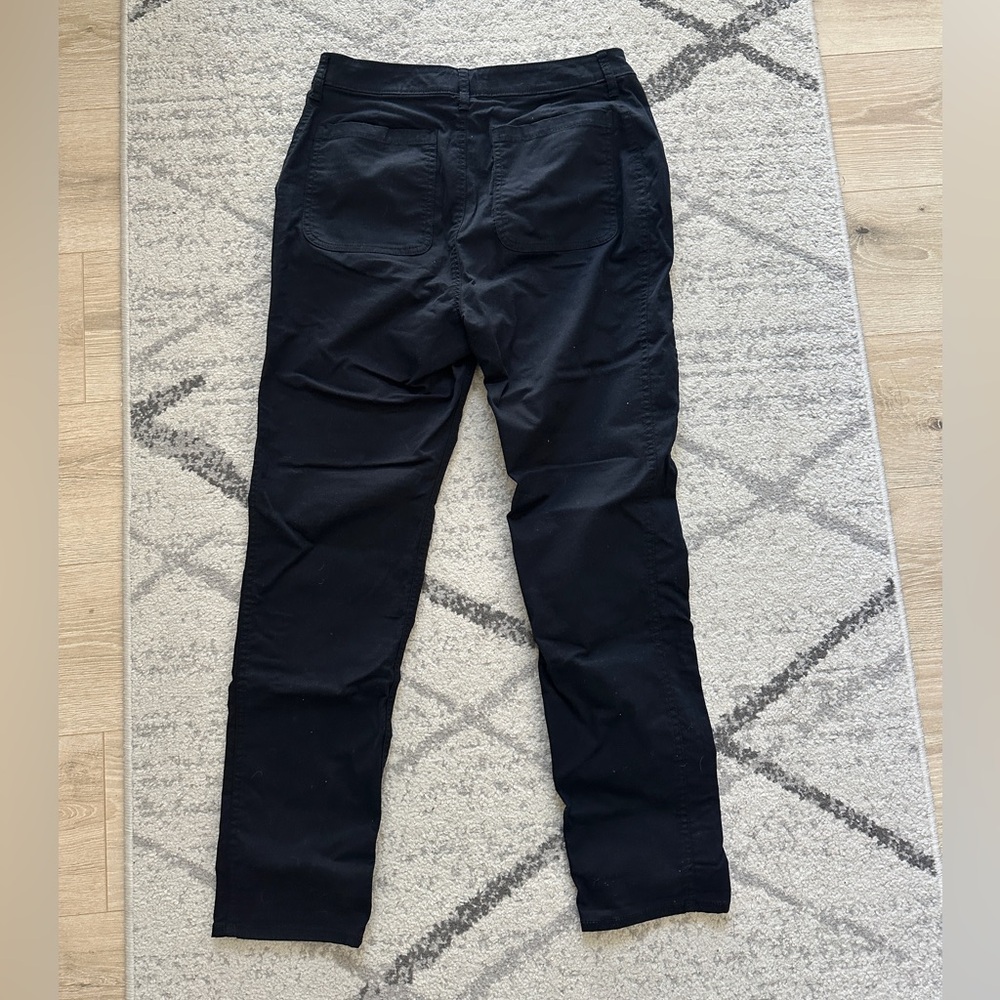 Old Navy Black Women's Chino Pants - Picture 3 of 6